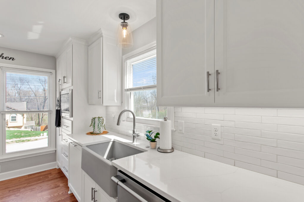 home kitchen with white kitchen cabinet